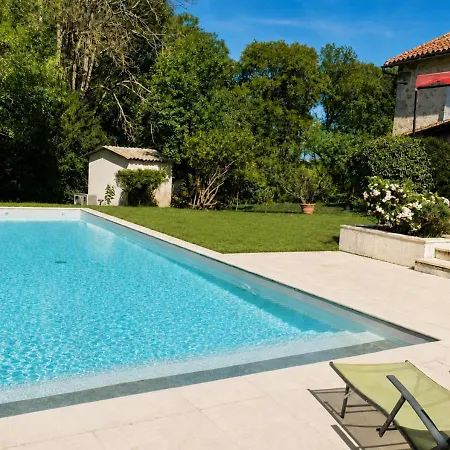 L'instant Suspendu De Charme Avec Piscine Chauffée En Périgord